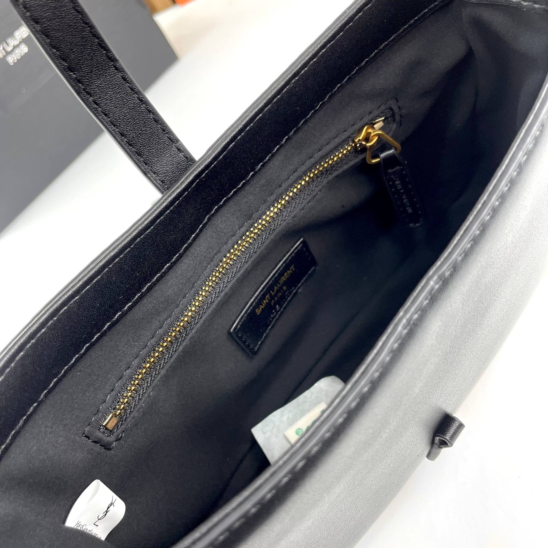 Saint Laurent Crocodile Embossed Leather Shoulder Bag in Black 🖤