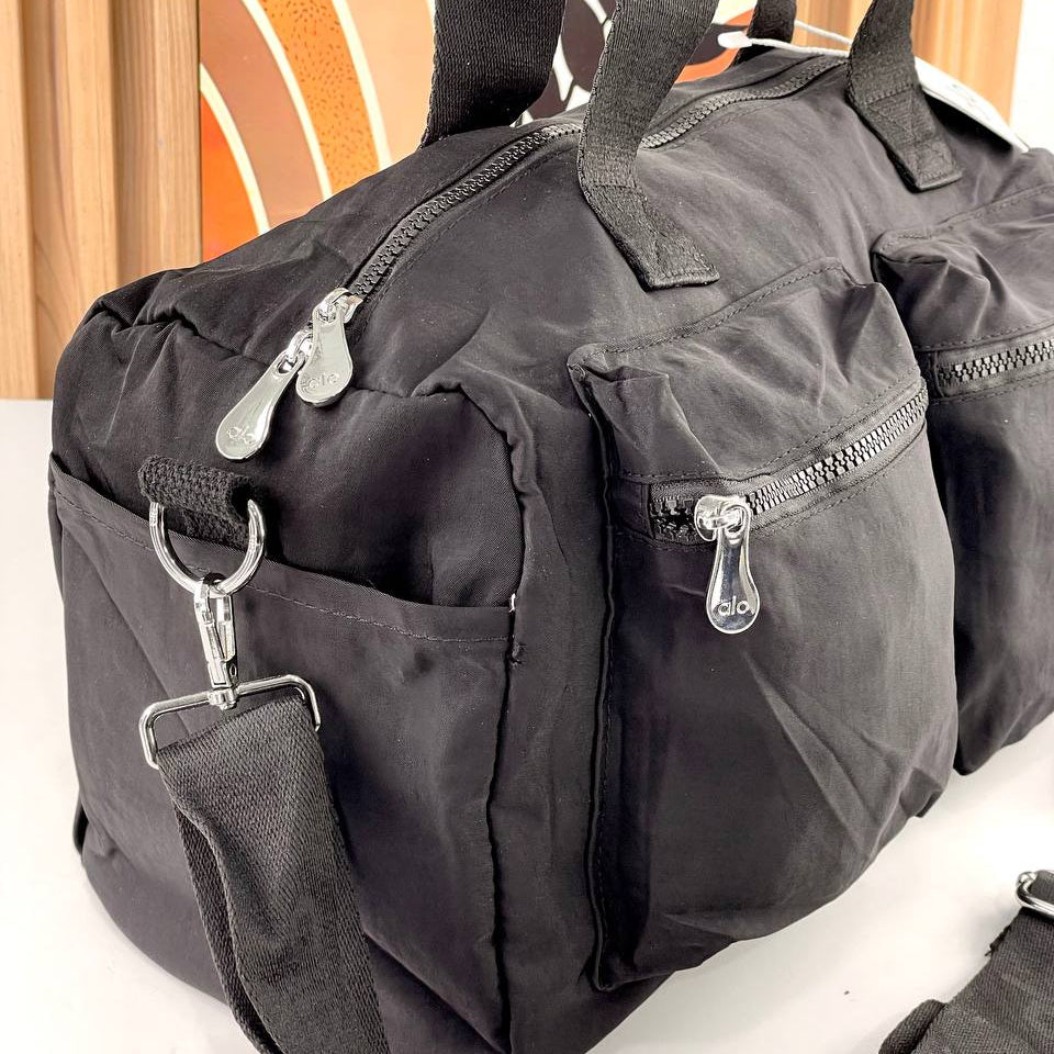 Alo Yoga Nylon Style Duffel Bag with Branded Straps 🎒✨
