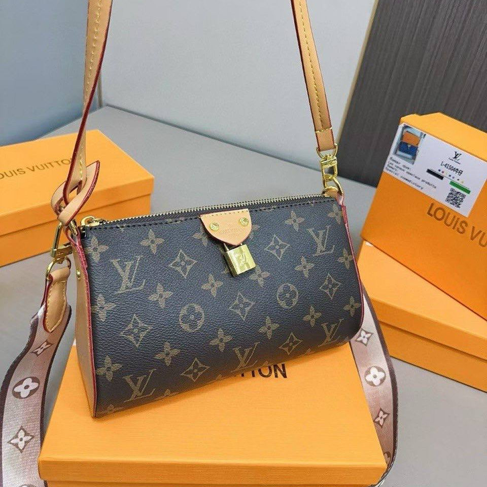 Louis Vuitton Monogram Signature Clutch Bag