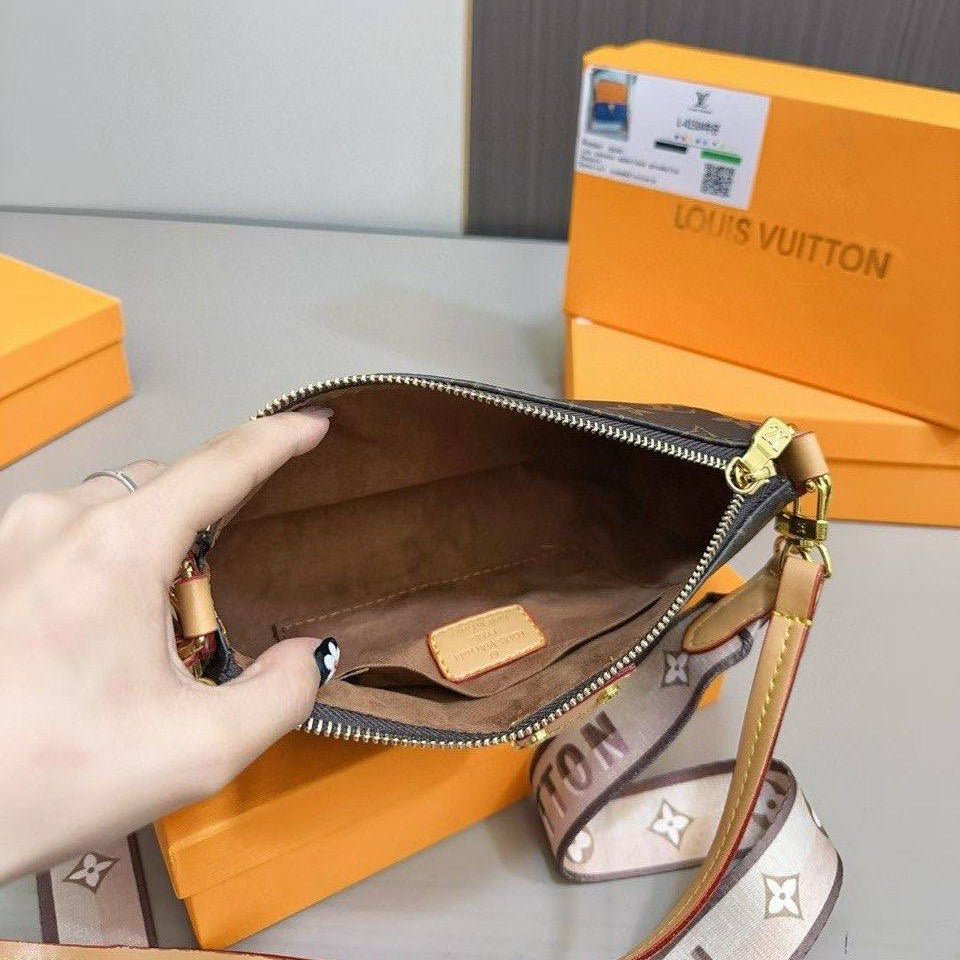 Louis Vuitton Monogram Signature Clutch Bag