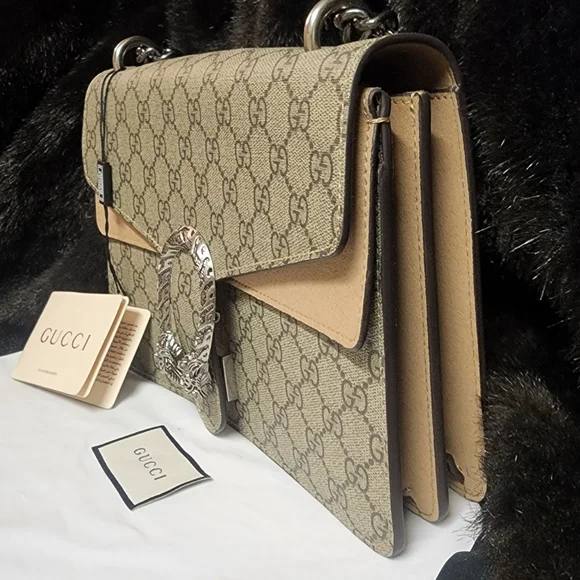 Gucci Dionysus GG Supreme Canvas Shoulder Bag with Tiger Closure