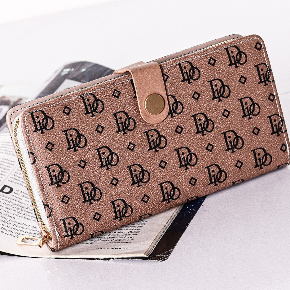 Patterned Bi-Fold Wallet: Classic Brown & Black 💼🤎🖤