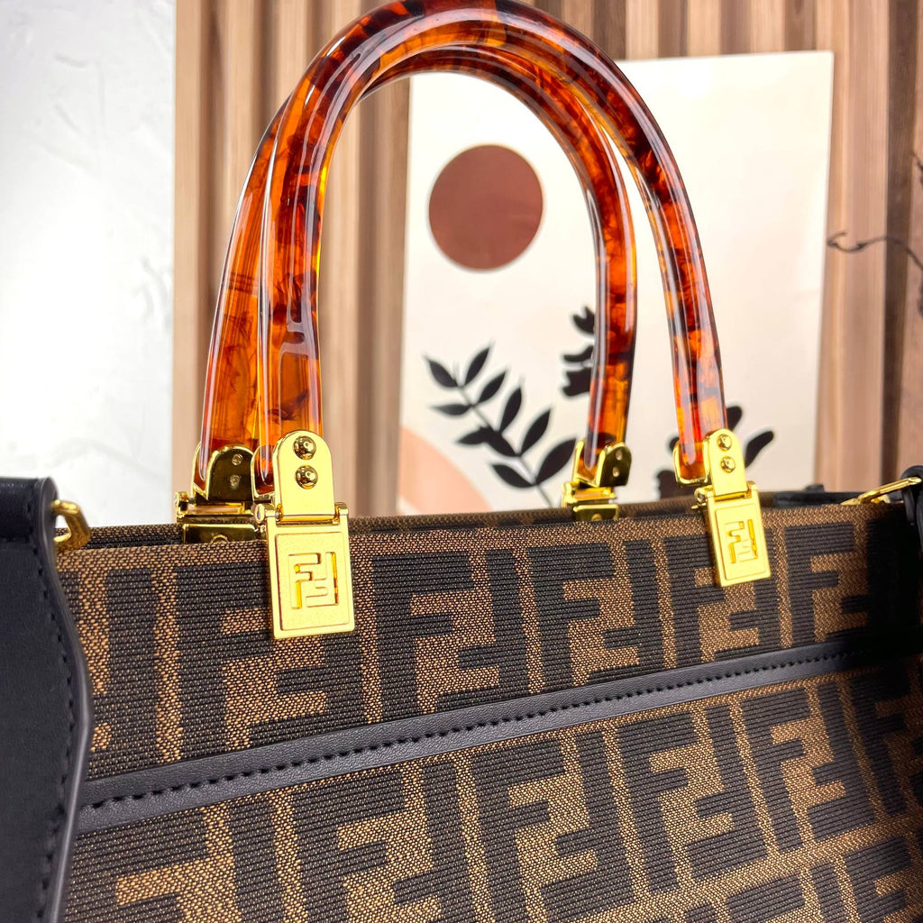 Fendi Chic Brown & Black Tote 👜🖤