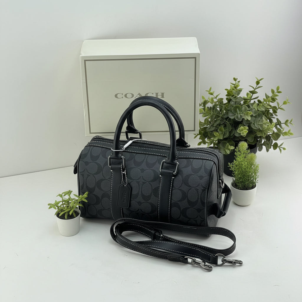 Coach Black Bag 🖤 Chic Handbag with Box Included