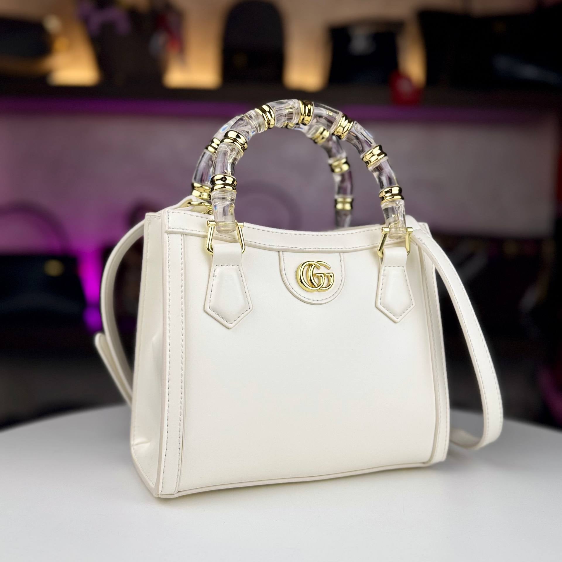 Gucci Top Handle Bag with Bamboo Detail 👜✨