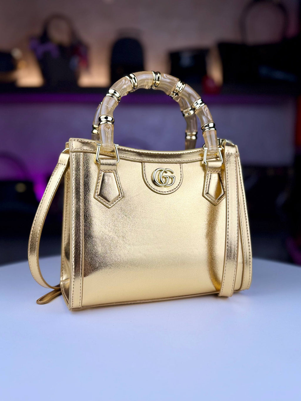 Gucci Top Handle Bag with Bamboo Detail 👜✨