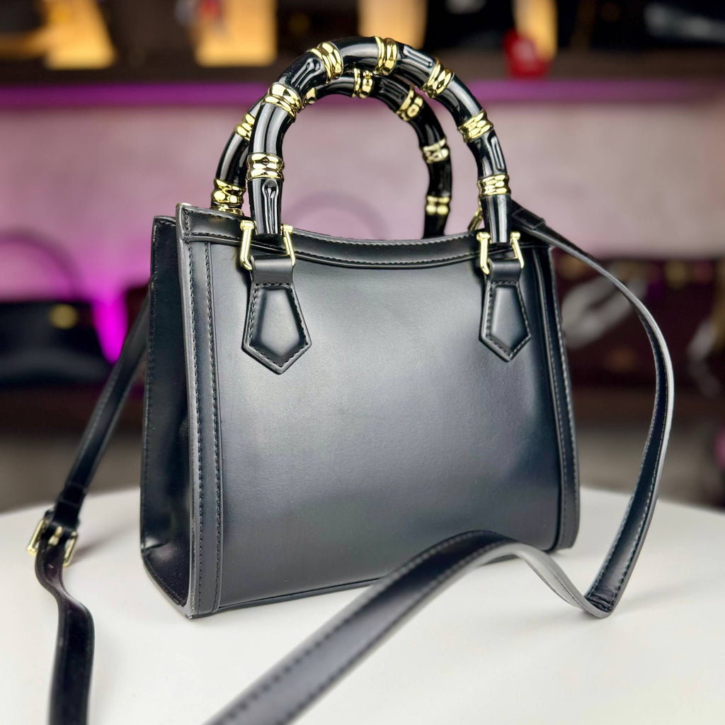 Gucci Top Handle Bag with Bamboo Detail 👜✨