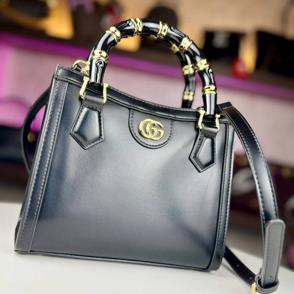 Gucci Top Handle Bag with Bamboo Detail 👜✨