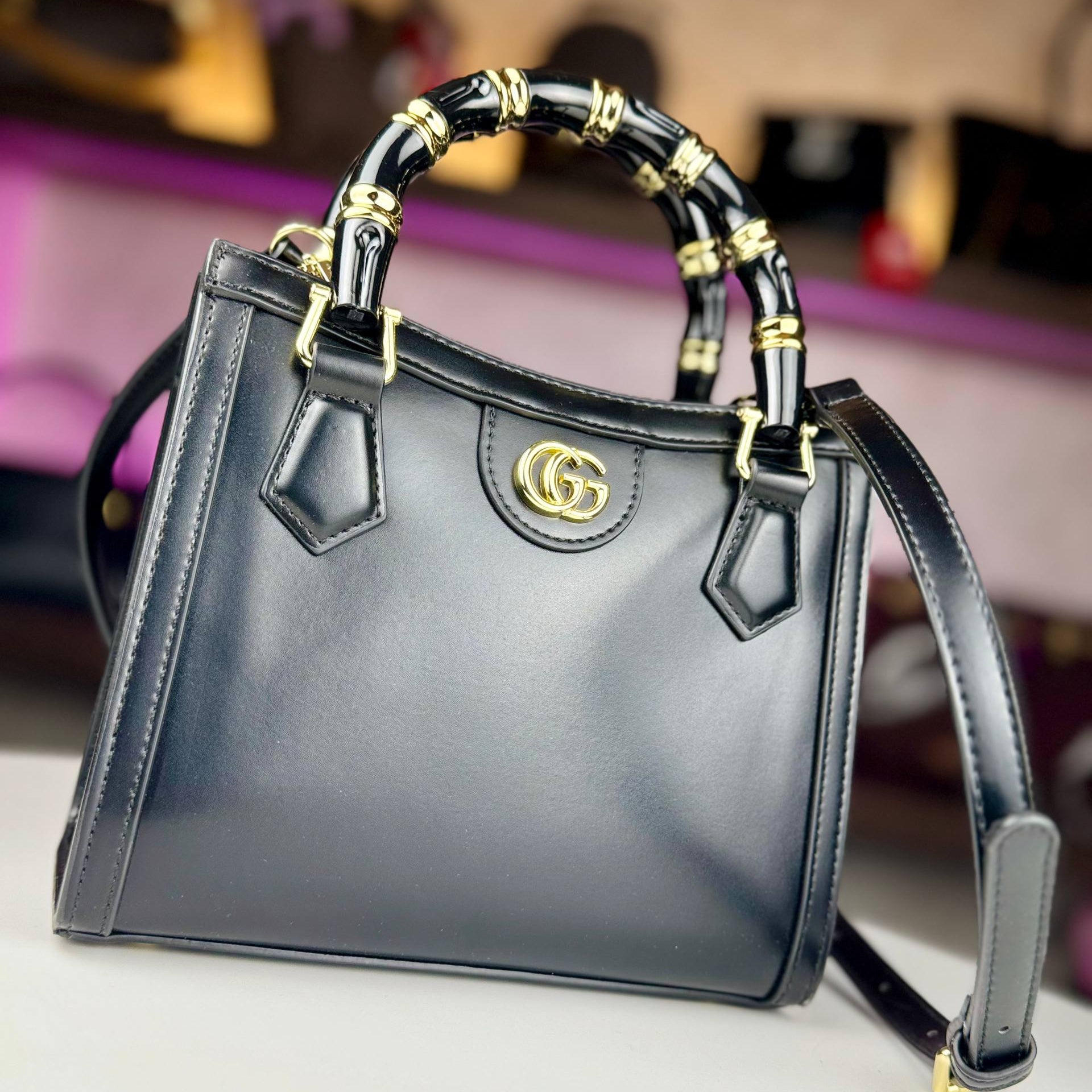 Gucci Top Handle Bag with Bamboo Detail 👜✨