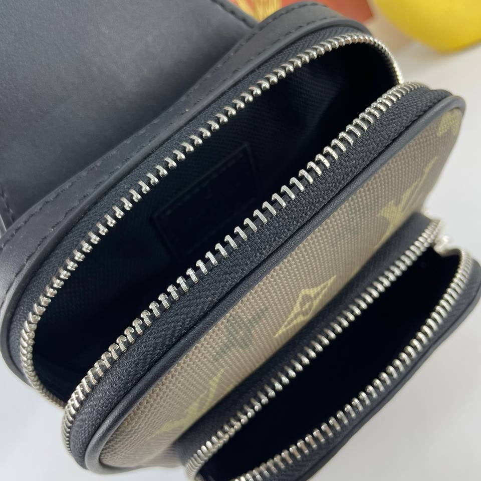 Louis Vuitton Damier Infini Black Sling Bag 💼✨