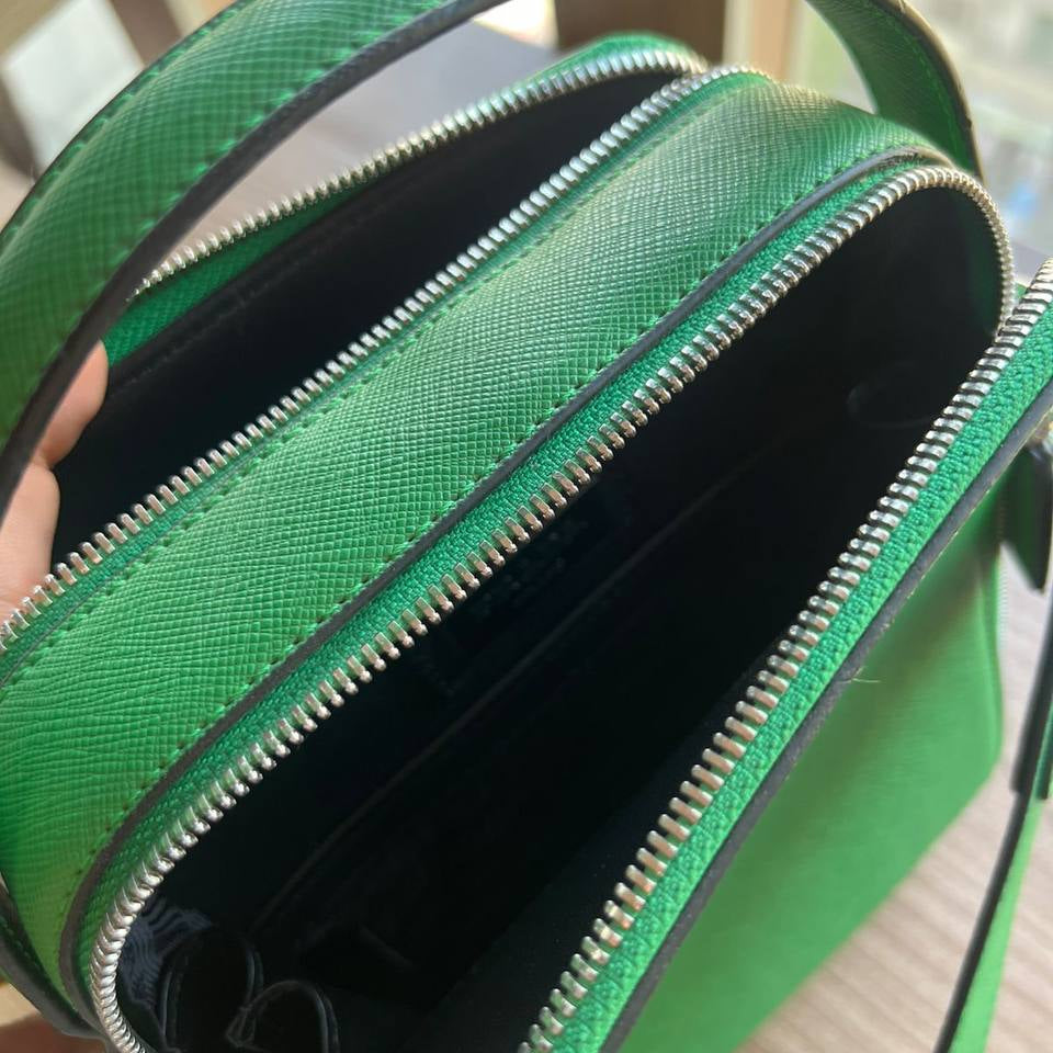 Prada Style Green Structured Crossbody Bag 💚👜