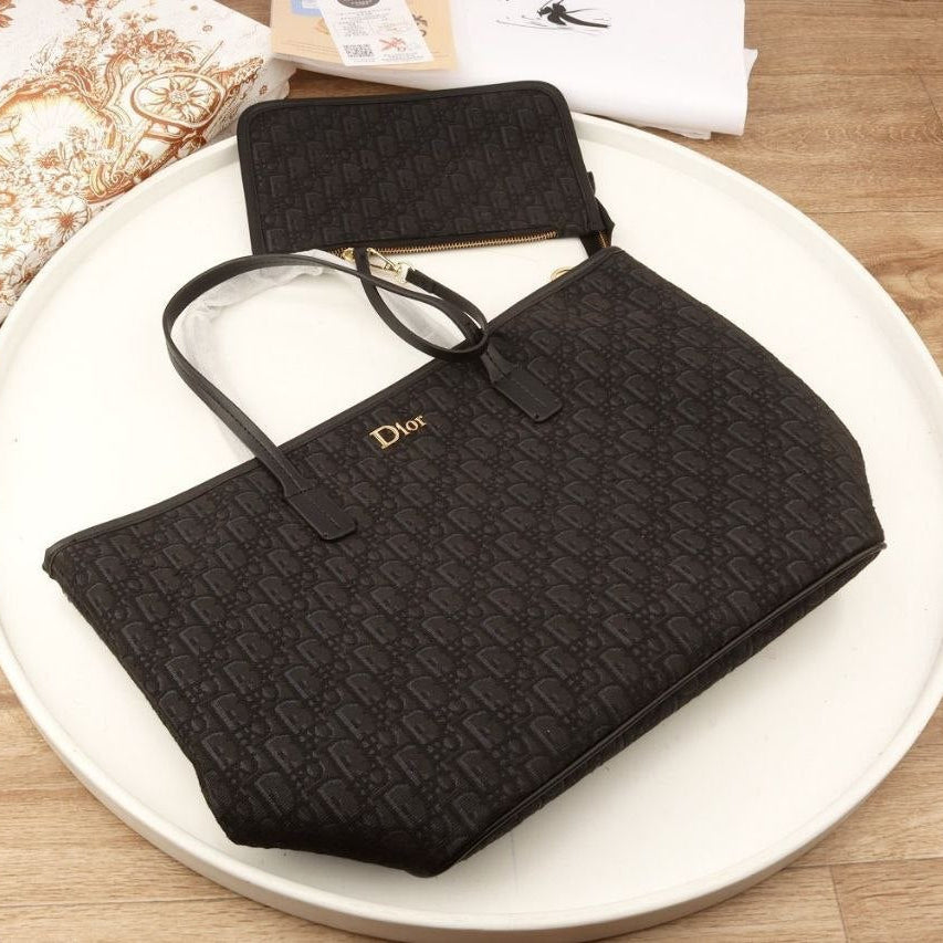 Christian Dior Monogram Tote Bag with Matching Pouch 👜✨