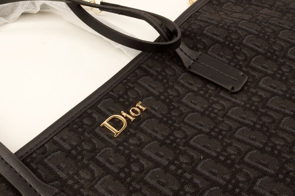 Christian Dior Monogram Tote Bag with Matching Pouch 👜✨