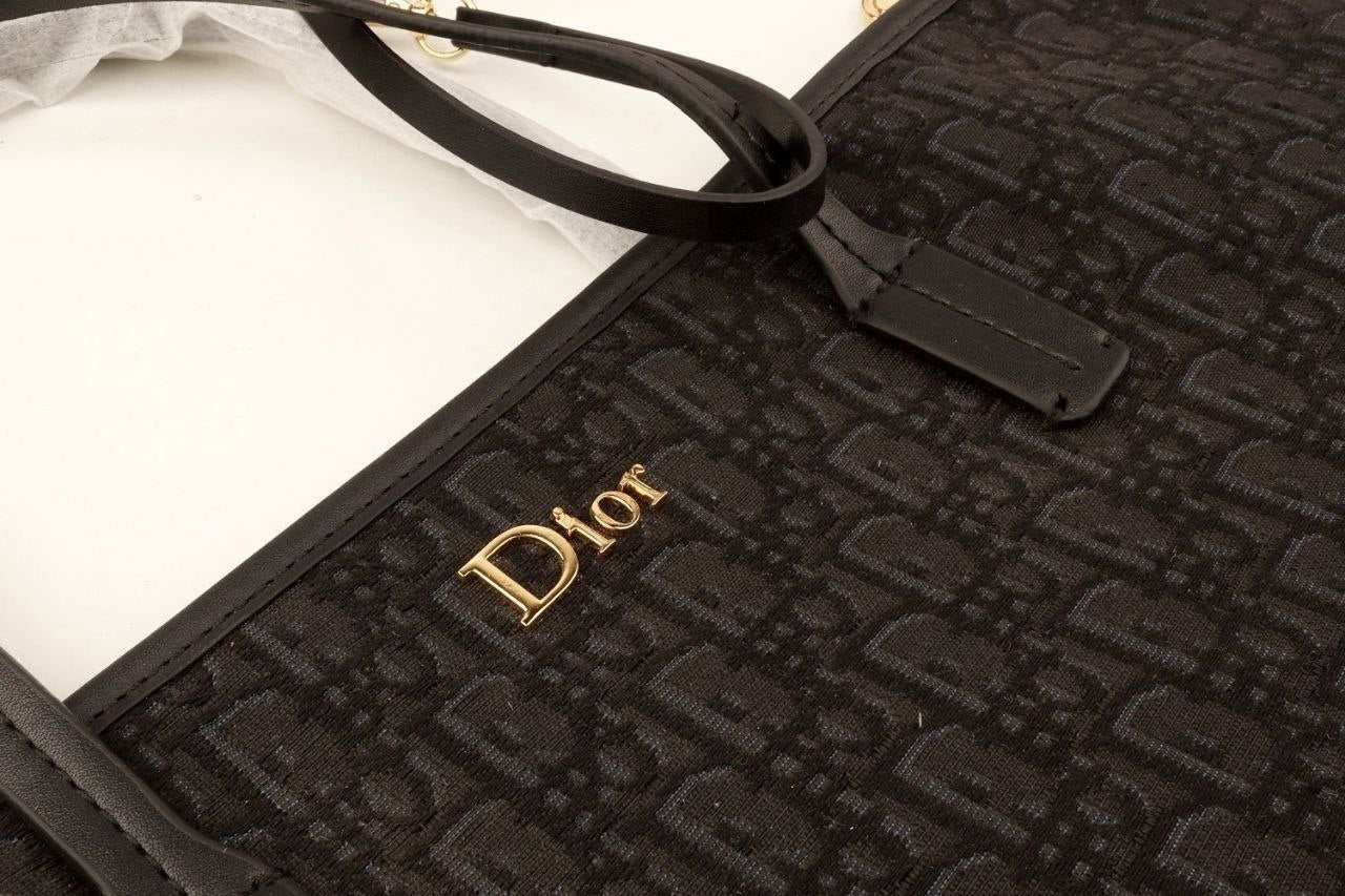 Christian Dior Monogram Tote Bag with Matching Pouch 👜✨