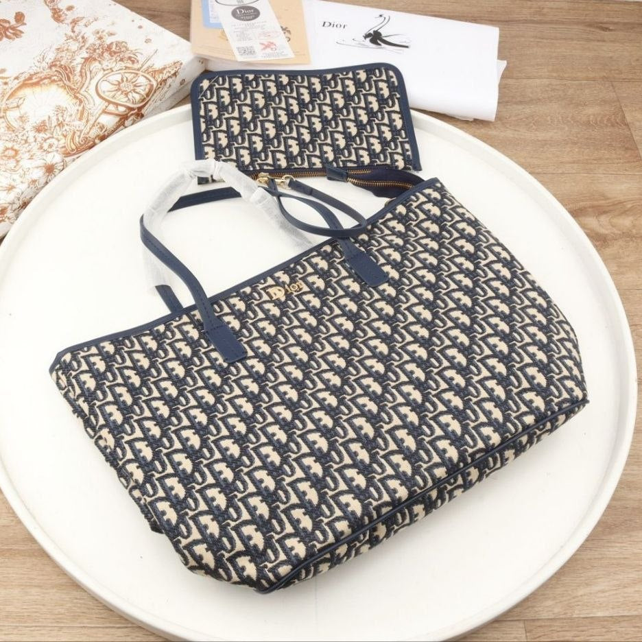 Christian Dior Monogram Tote Bag with Matching Pouch 👜✨
