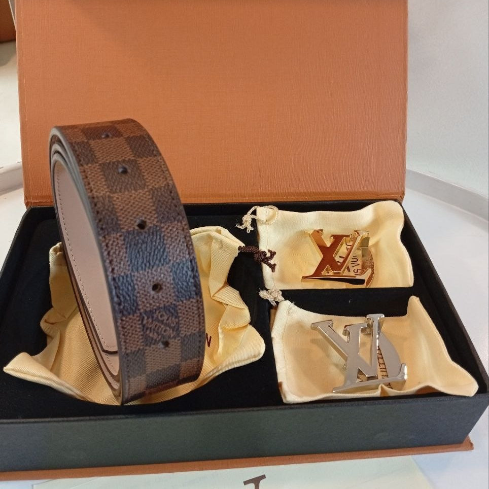 Louis Vuitton Reversible Mirror Belt Set in Damier Leather 👜✨