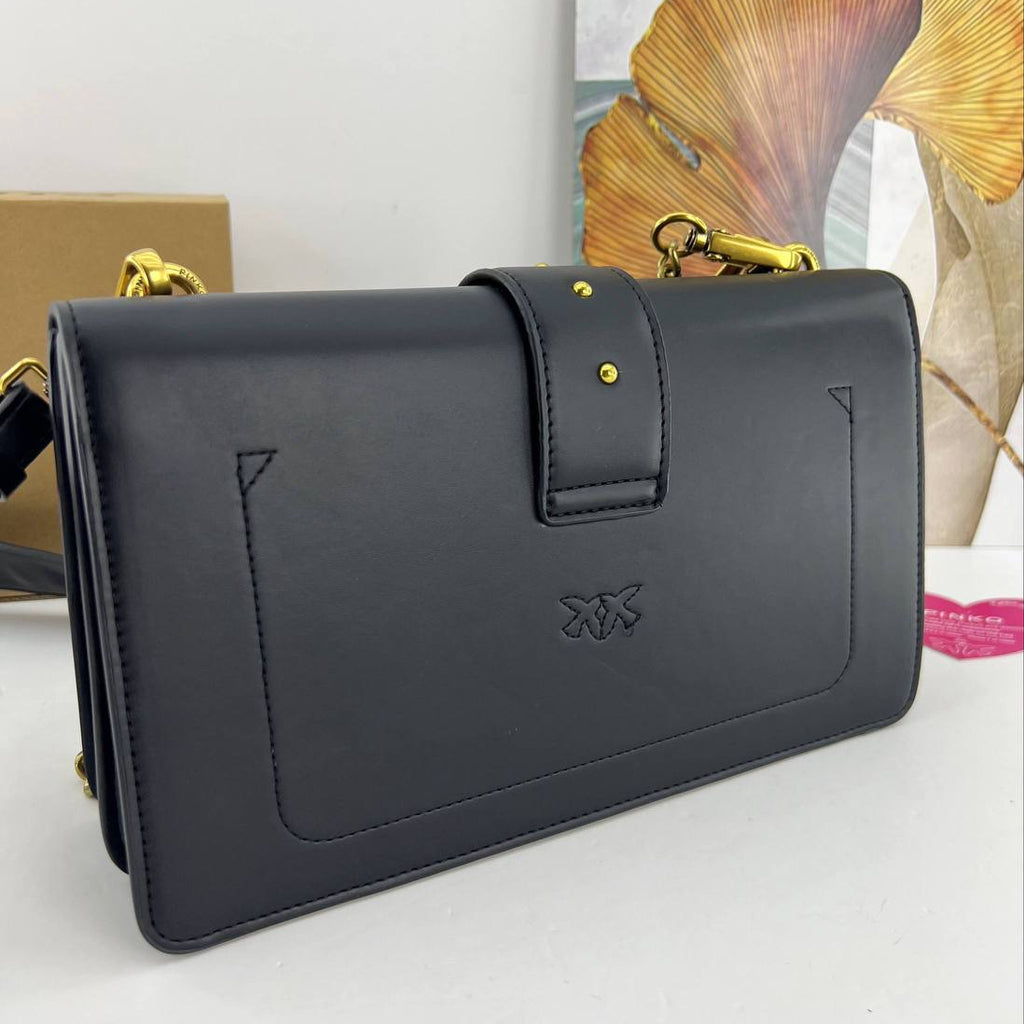 Pinko Iconic Bird Shoulder Bag with Gold Chain Details 🕊️✨