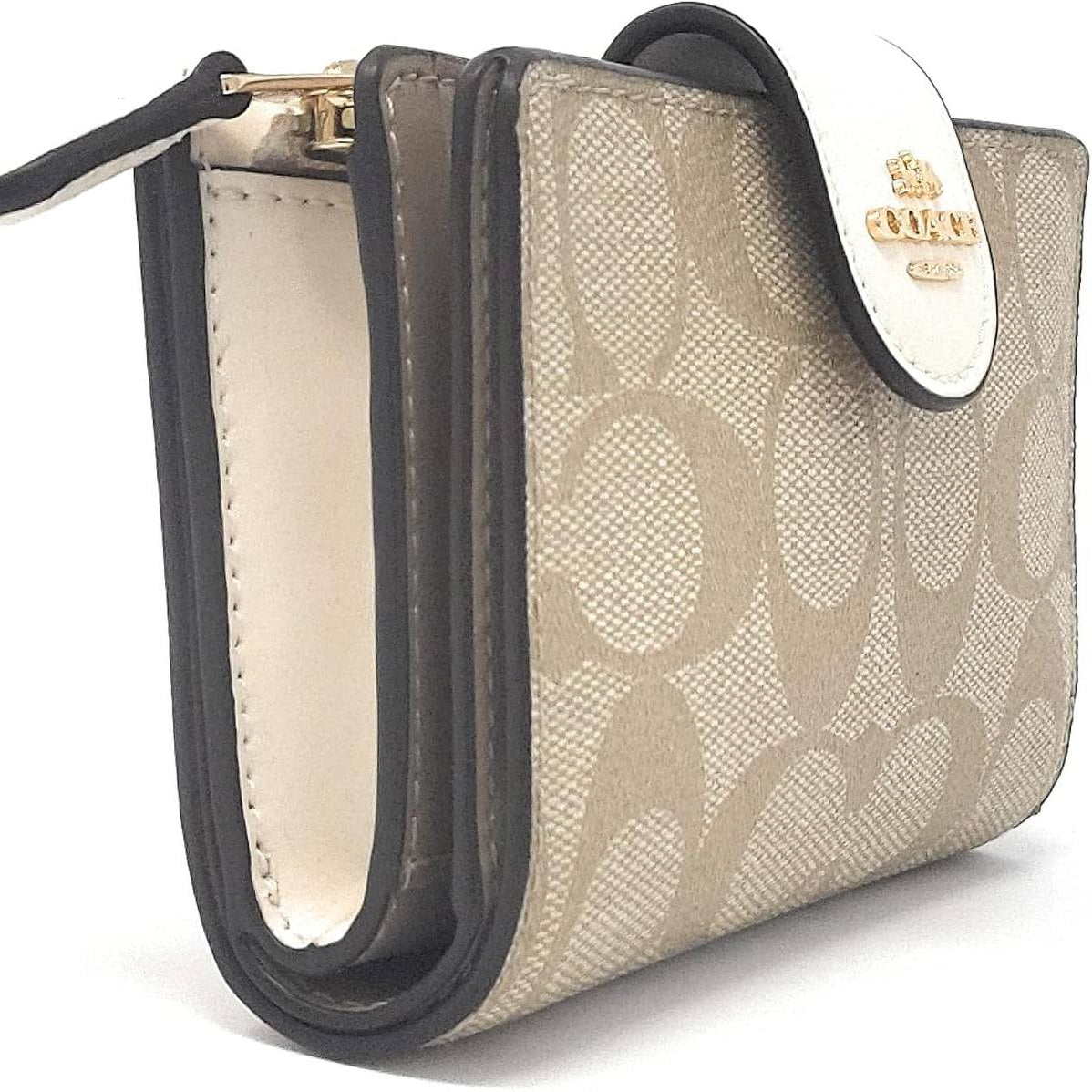 Coach Signature Coated Canvas Medium Corner Zip Wallet 👜✨