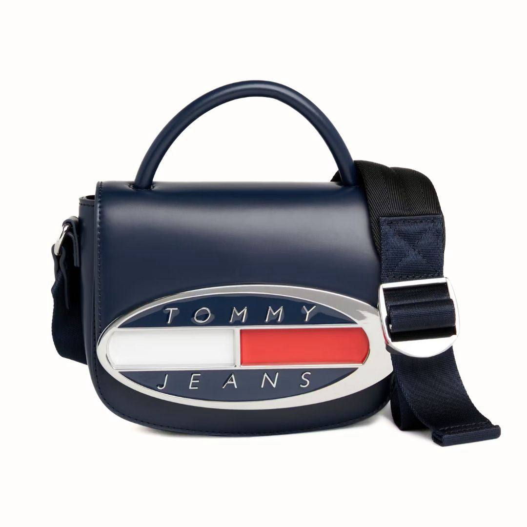Tommy Jeans Logo Plaque Crossbody Bag in Sleek Black 👜✨