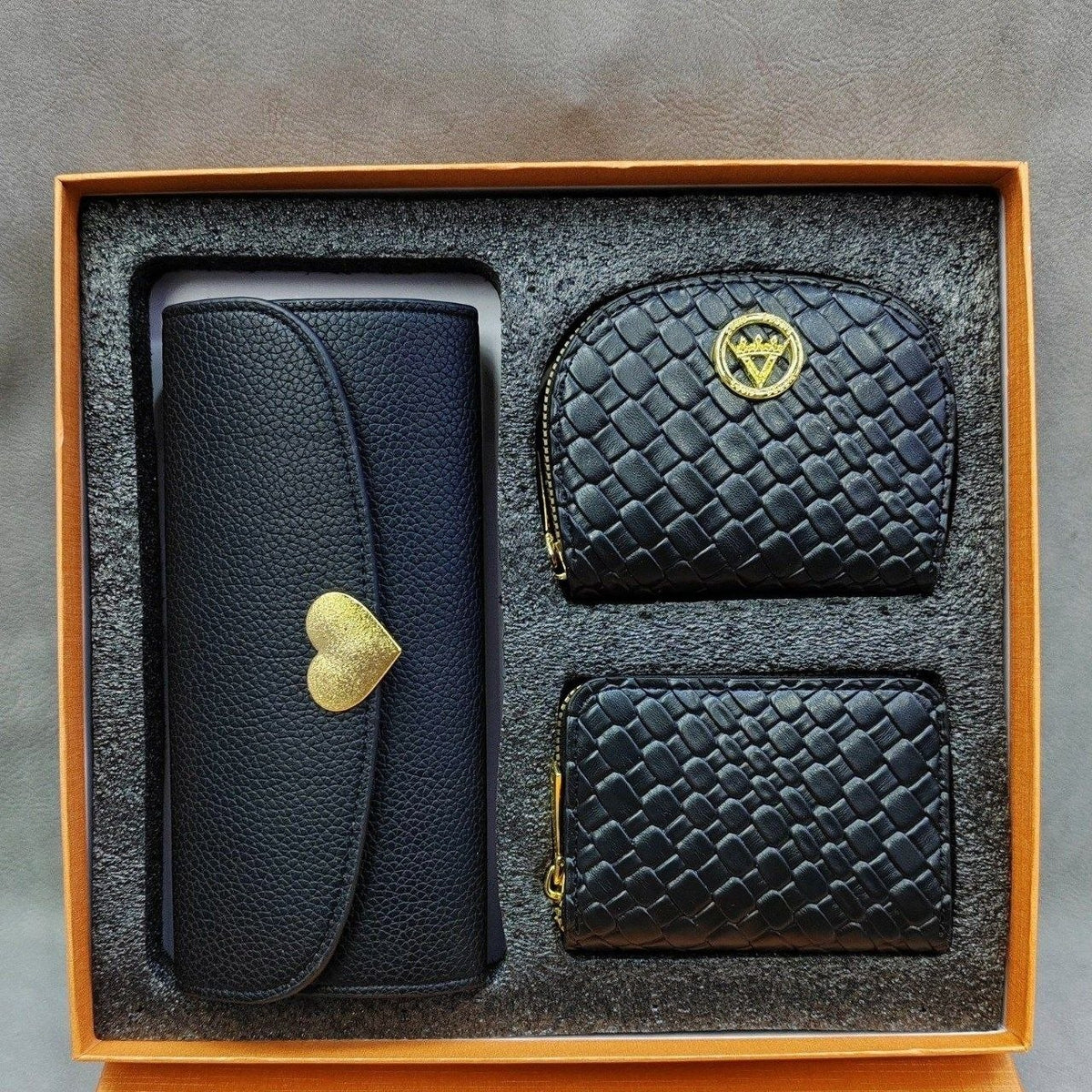 Elegant Heart Accent Three-Piece Wallet and Card Holder Gift Set