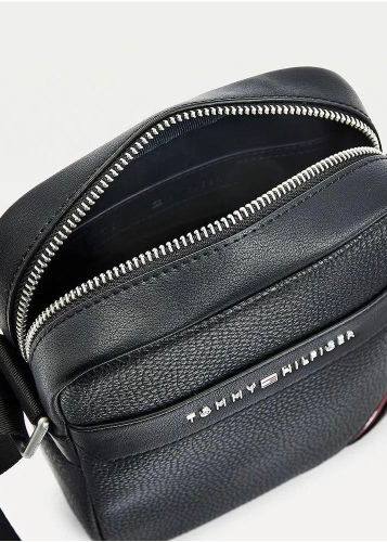 Tommy Hilfiger Original Black Crossbody Bag 🖤👜🚶‍♂️