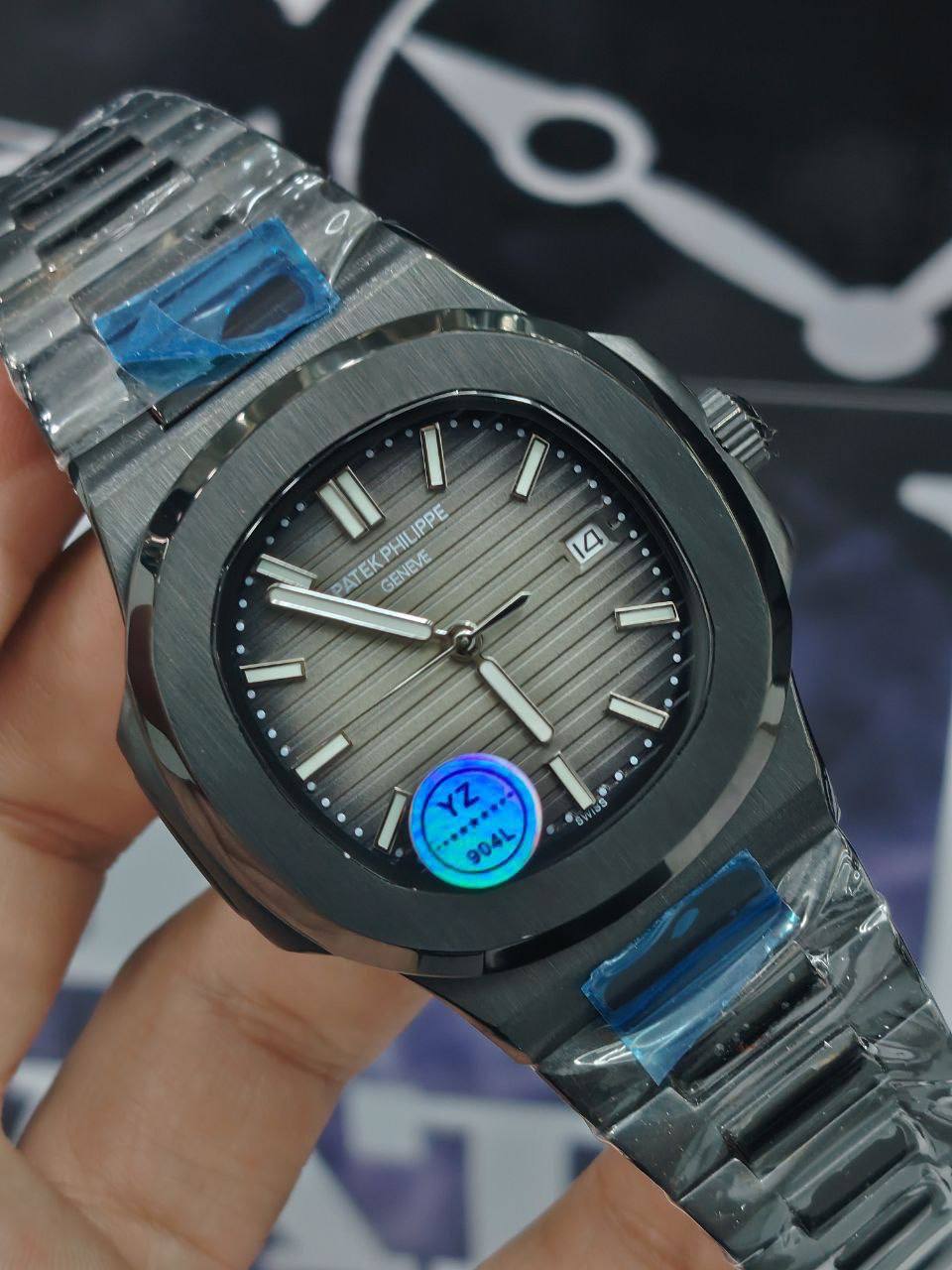 Patek Philippe Nautilus All-Black Ceramic Sports Watch ⌚🖤💎