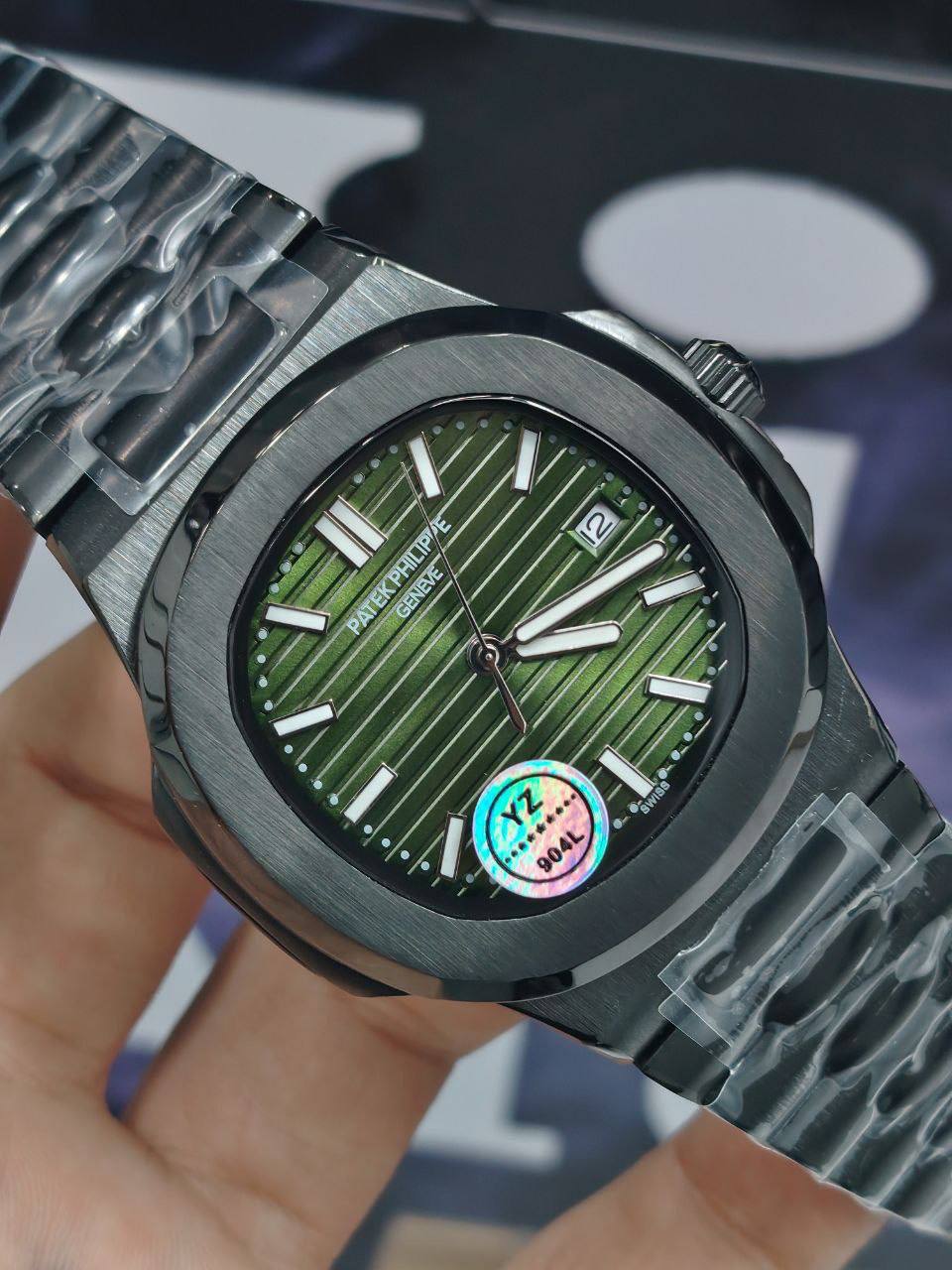 Patek Philippe Nautilus All-Black Ceramic Sports Watch ⌚🖤💎