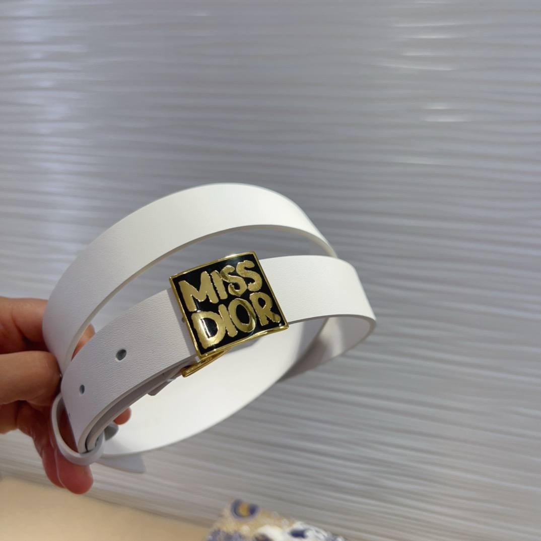 Christian Dior Miss Dior Red Patent Leather Belt with Gold Graphic Buckle 👠✨❤️