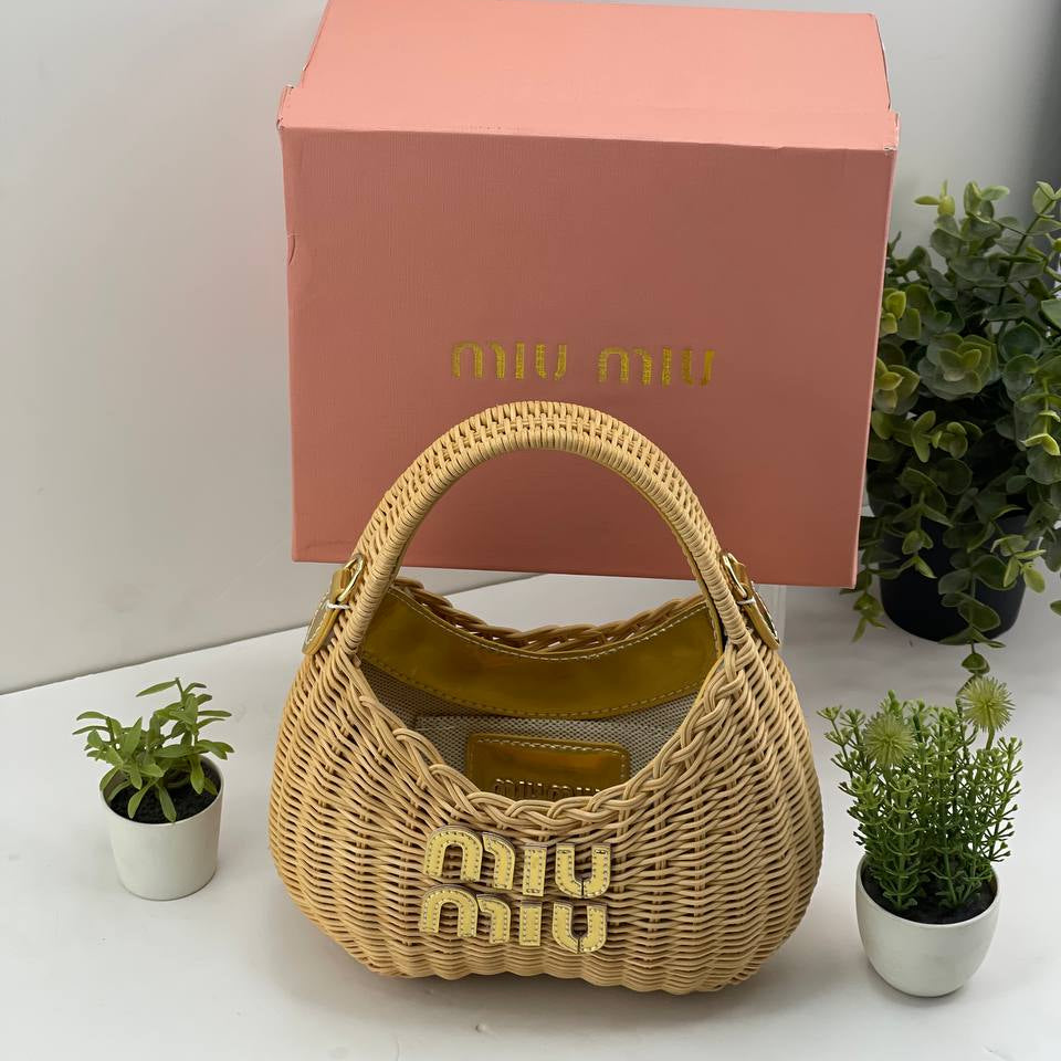 Miu Miu Wicker Bag: Beige, Pink, Brown, Black 👜🎀
