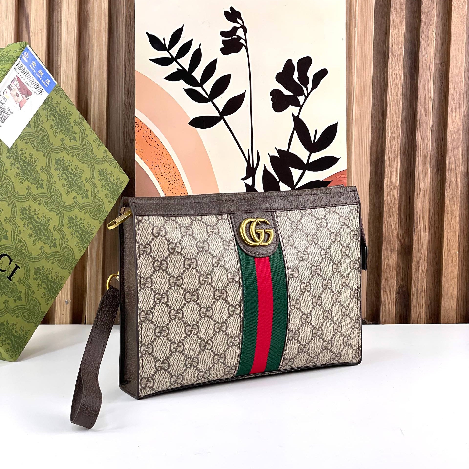 Gucci Ophidia GG Supreme Monogram Pouch with Web Stripe 👜🇮🇹✨