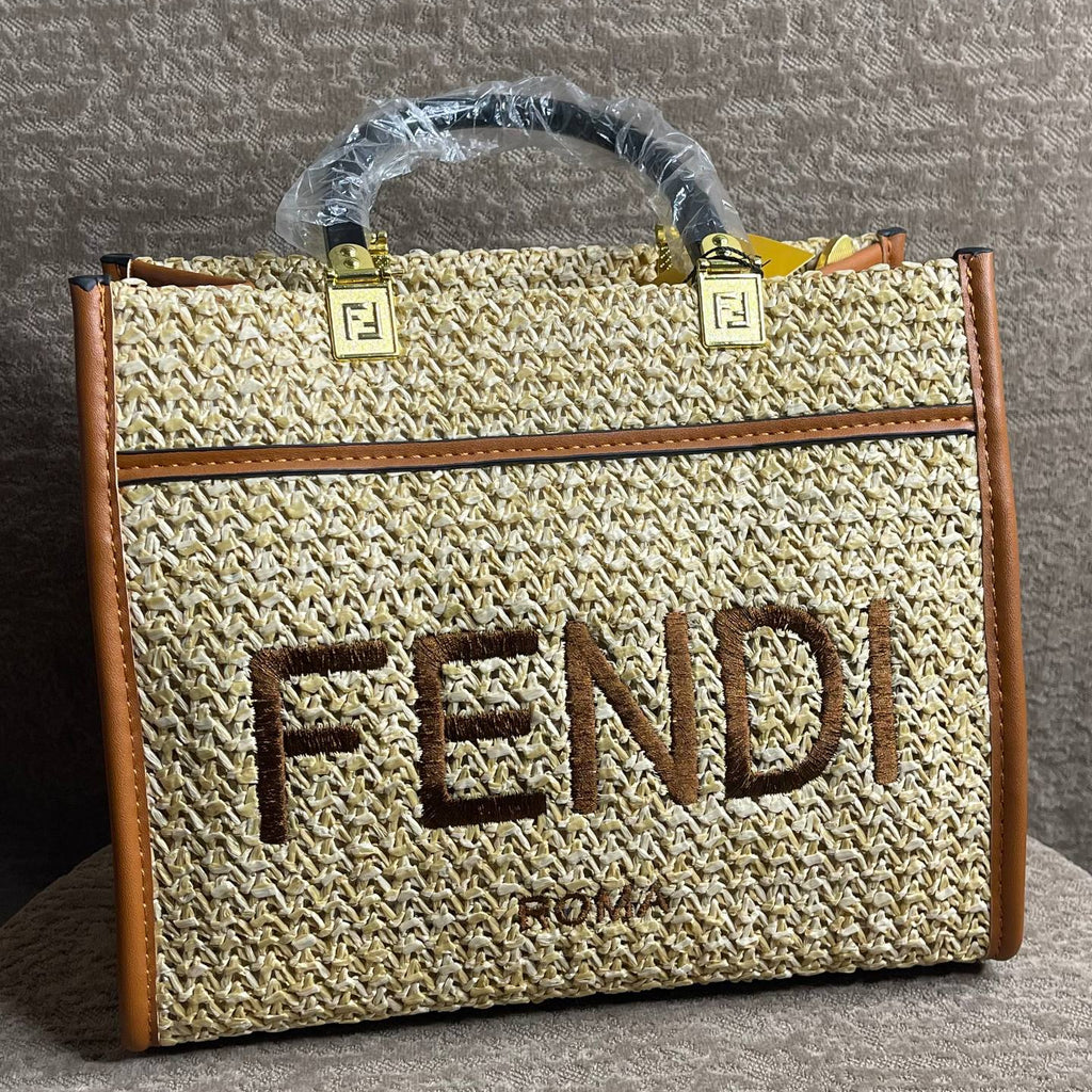 Fendi Black & Beige Baguette: Iconic Style 🖤👜✨