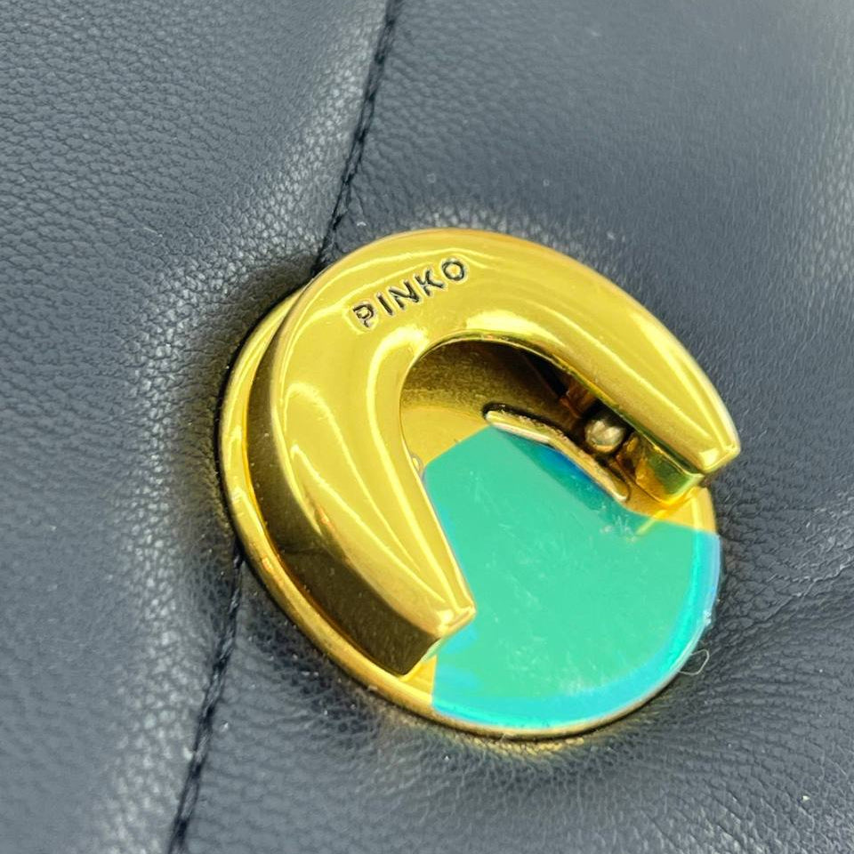 Pinko Quilted Shoulder Bag with Gold Chain Detail ✨👜
