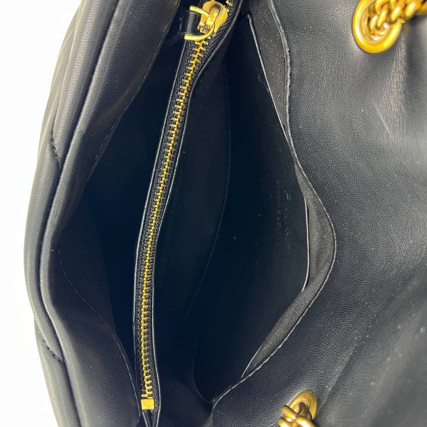 Pinko Quilted Shoulder Bag with Gold Chain Detail ✨👜