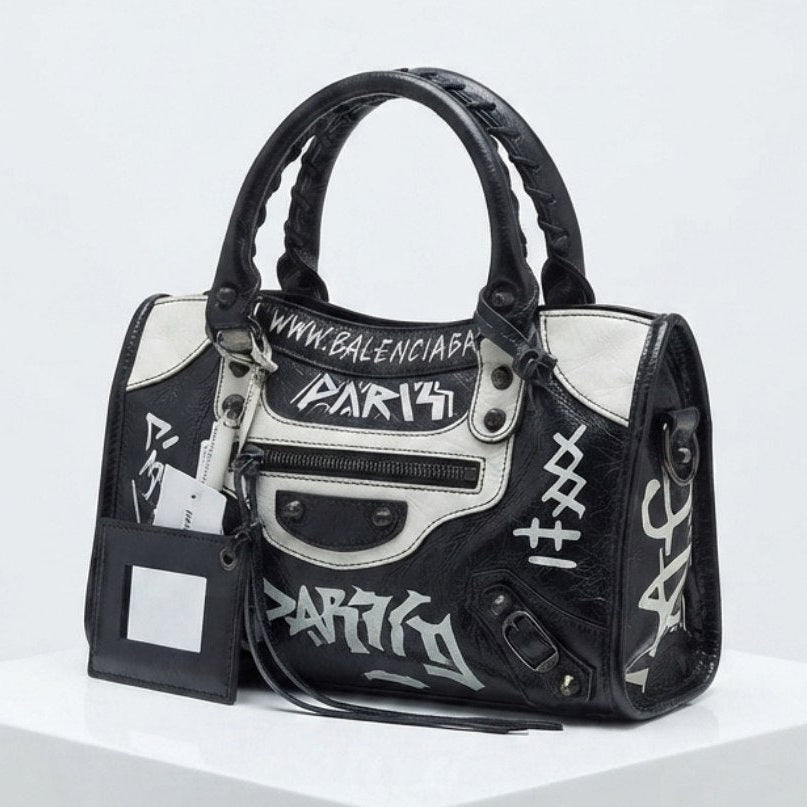 Balenciaga Graffiti Mirror Bag in Shiny White Leather 🎨👜✨