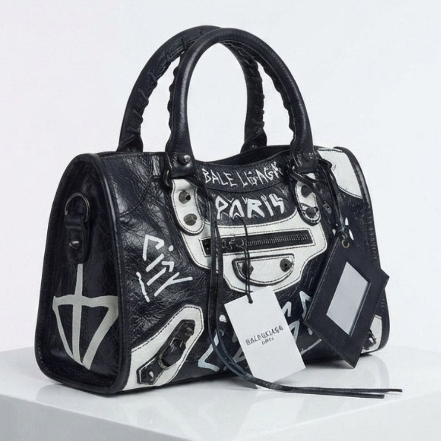 Balenciaga Graffiti Mirror Bag in Shiny White Leather 🎨👜✨