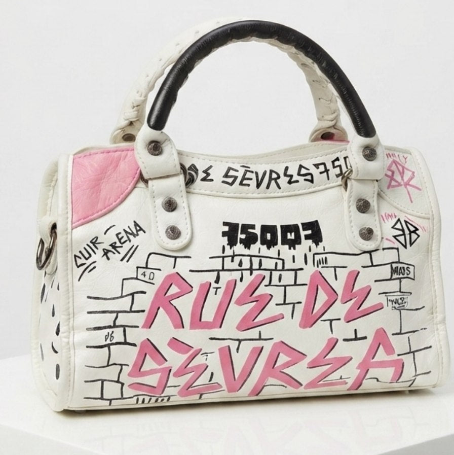 Balenciaga Graffiti Mirror Bag in Shiny White Leather 🎨👜✨