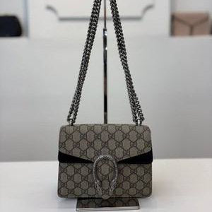 Gucci Dionysus GG Supreme Canvas Shoulder Bag with Tiger Closure