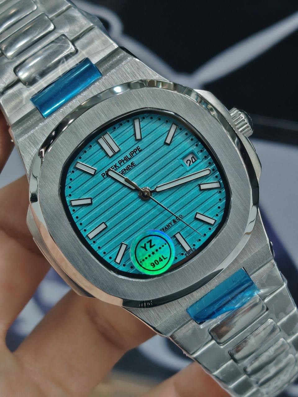 Patek Philippe Nautilus All-Black Ceramic Sports Watch ⌚🖤💎
