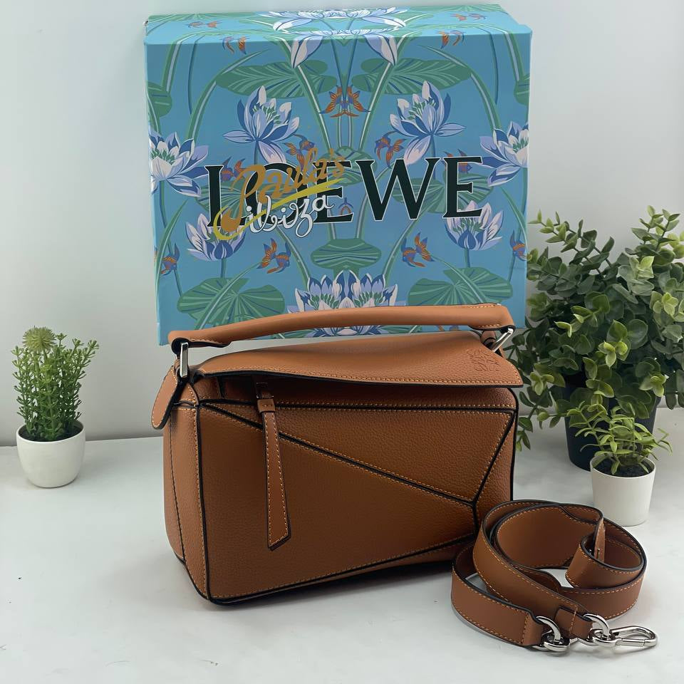 Loewe Puzzle Bag in Classic Black Leather 👜✨📐