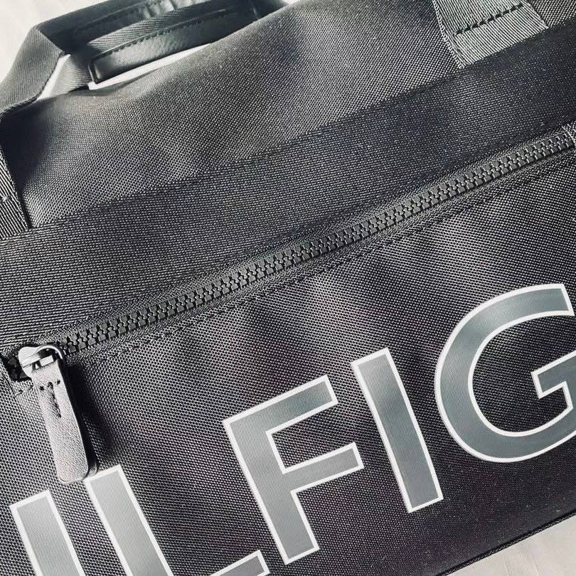 Tommy Hilfiger Essential Black Duffle Bag ✈️💼🖤