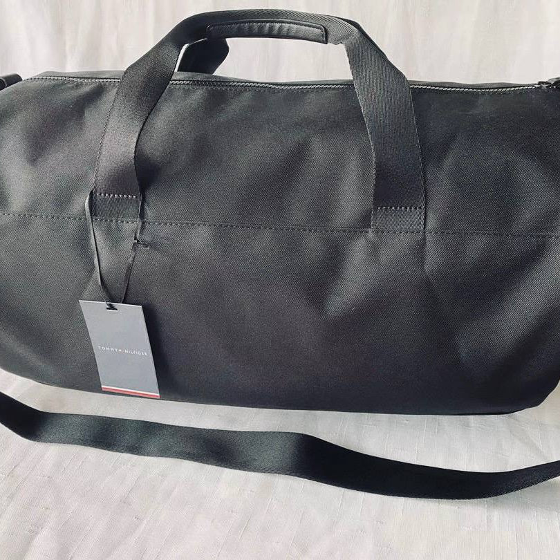 Tommy Hilfiger Essential Black Duffle Bag ✈️💼🖤
