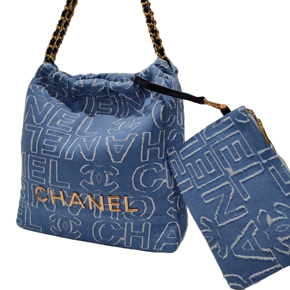 💙 Chanel Denim Gold Logo Shoulder Bag with Pouch ✨