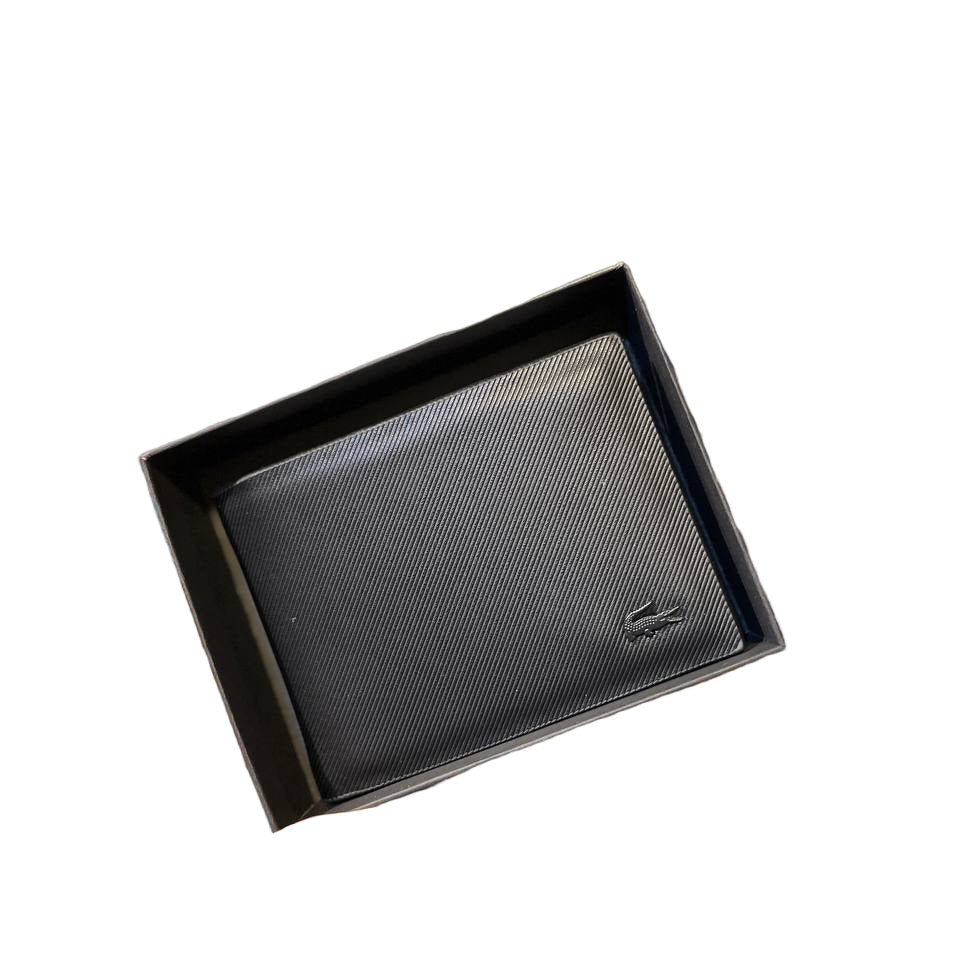 🐊 Lacoste Carbon Fiber Textured Bi-Fold Wallet in Black ⚫️
