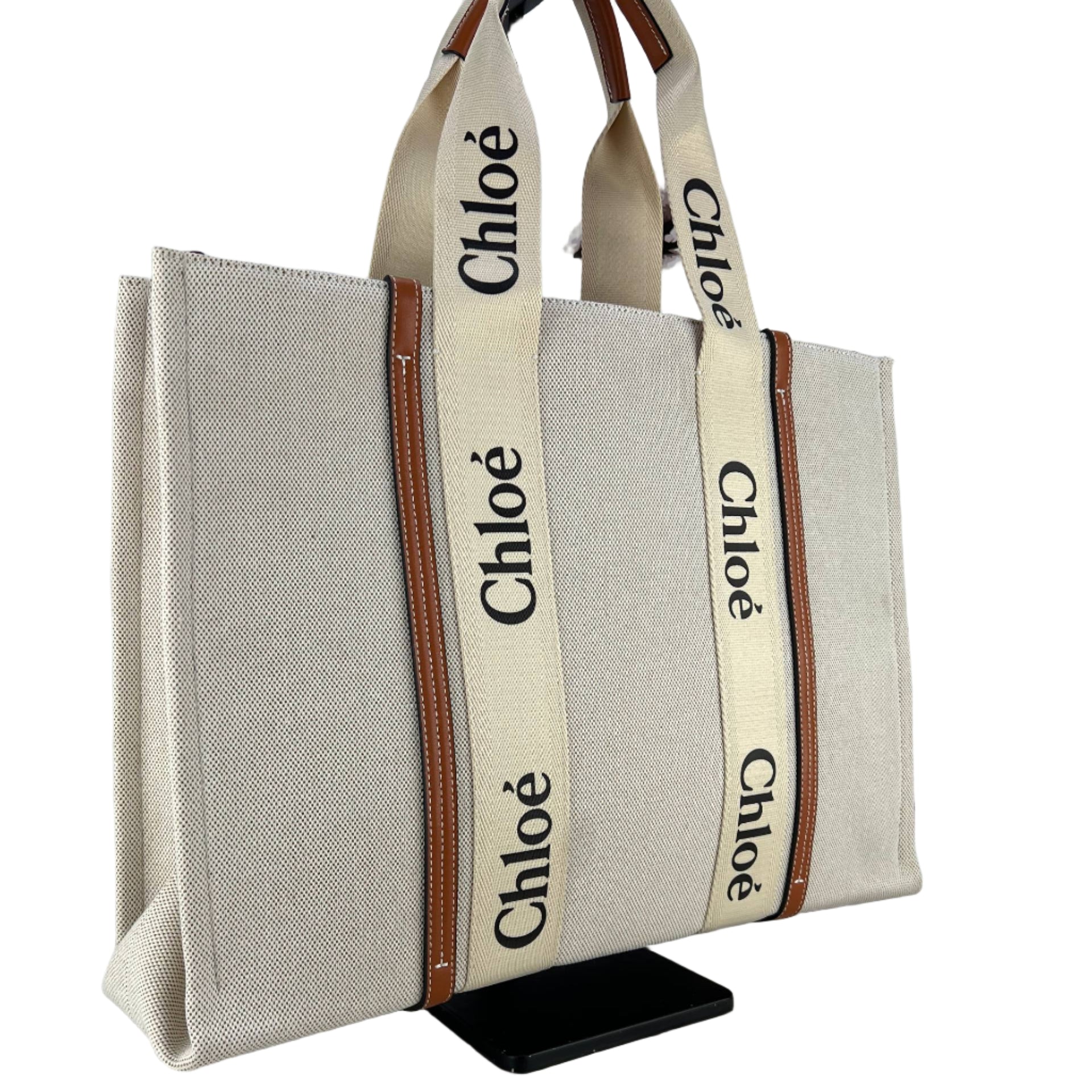 Chloé Woody Logo-Strap Canvas Tote Bag 🛍️🤍✨