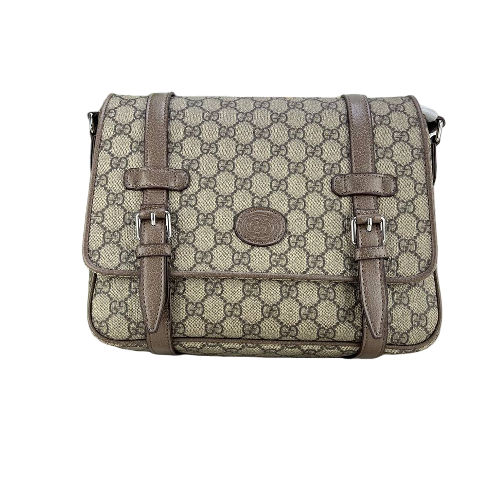 Gucci GG Supreme Canvas Messenger Bag with Double Buckle Detail 🤎💼🔗