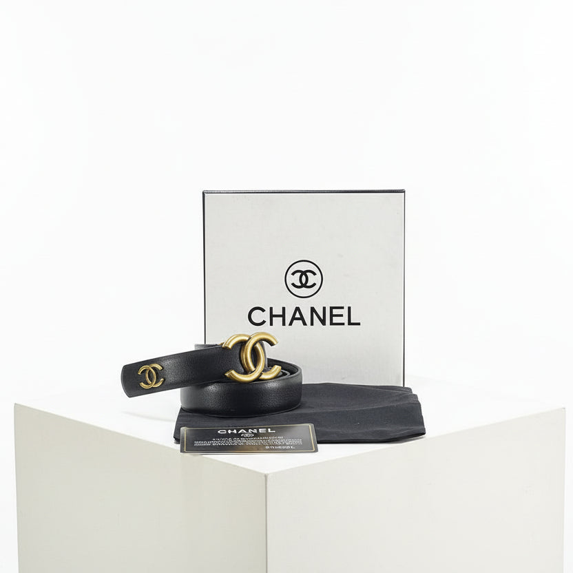 Chanel Classic Leather Belt with Vintage Gold CC Buckle 🖤 ✨ 👜