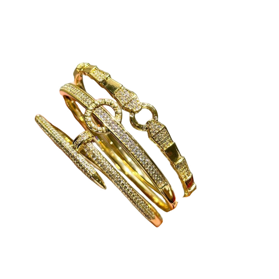 ✨ Pavé Diamond Nail & Link Stacked Bangle Bracelet Set 👑💎