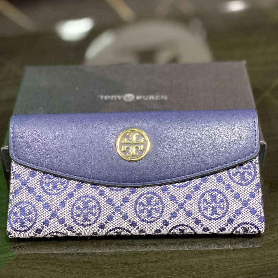 Tory Burch Two-Tone Monogram Envelope Wallet 💼✨👝