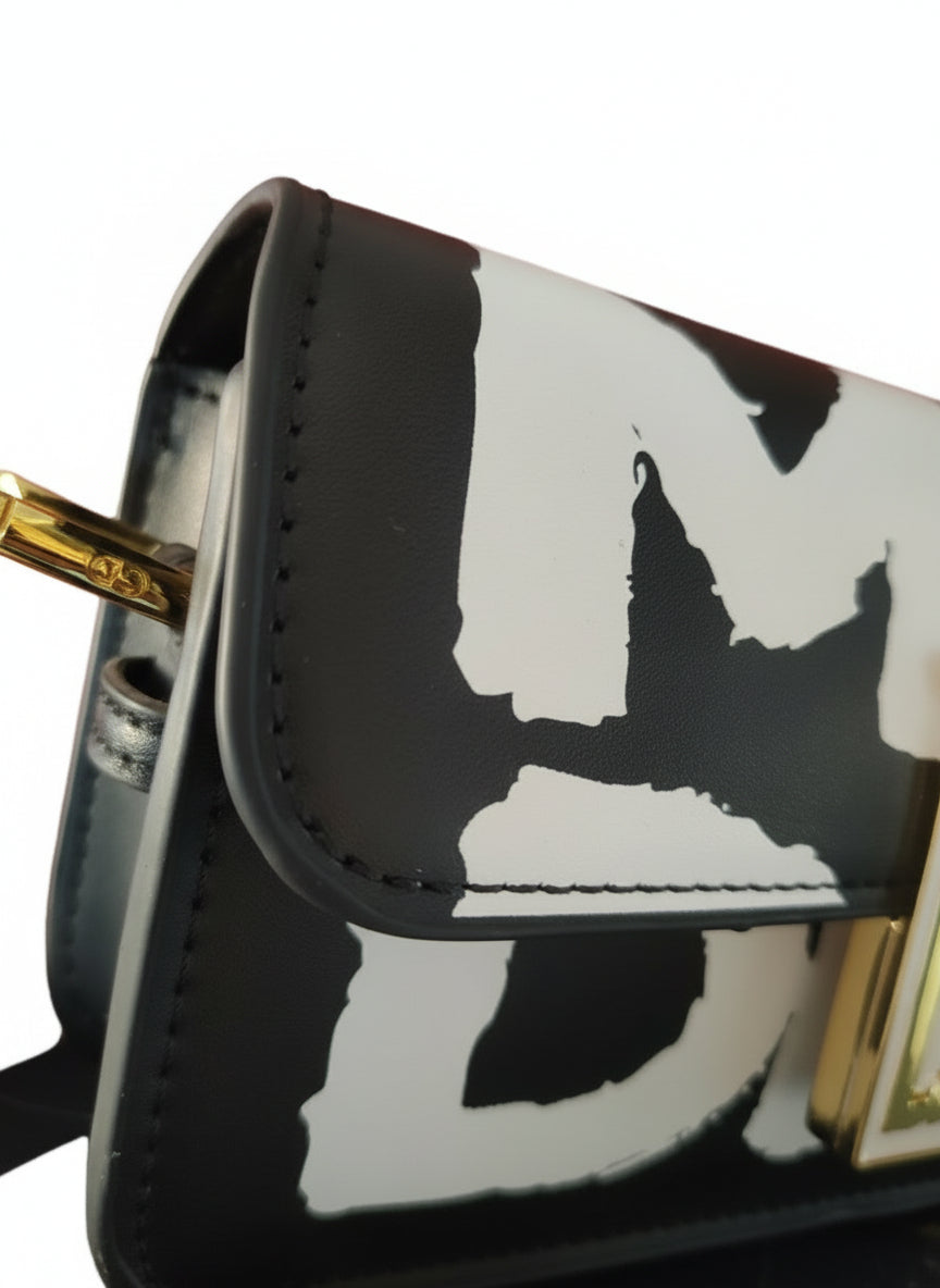 DIOR Miss Dior Graffiti Clutch Crossbody Bag 🖤🤍✨