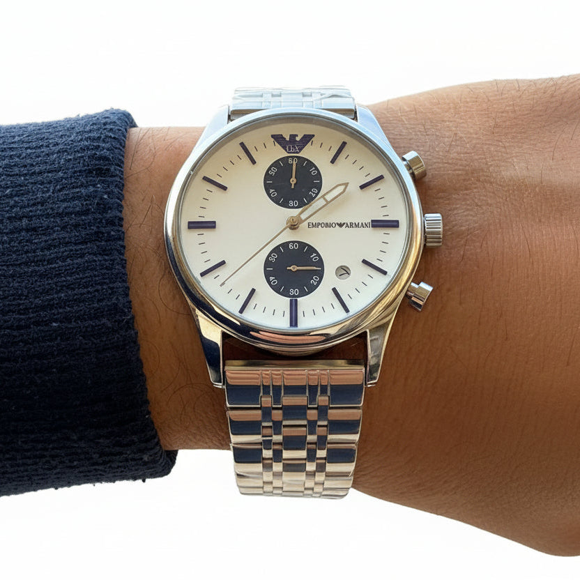 Emporio Armani Chronograph Watch with Stainless Steel Link Bracelet ⌚✨🦅